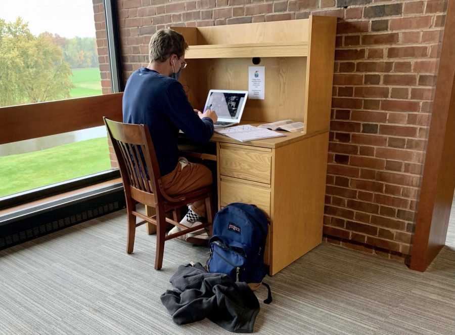 Many typical school gatherings such as advisee groups and club meetings are meeting virtually this year.